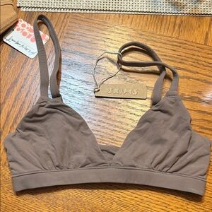 NEW SKIMS Women's Tan Bralette